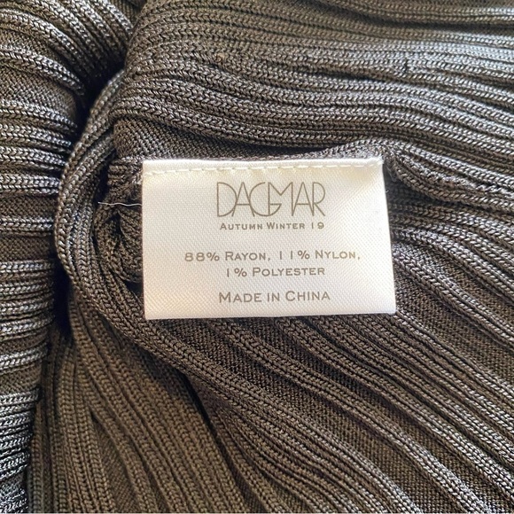 House of Dagmar Black High Neck Crinkle Blouse Shirt Women’s Size Large - Picture 8 of 9